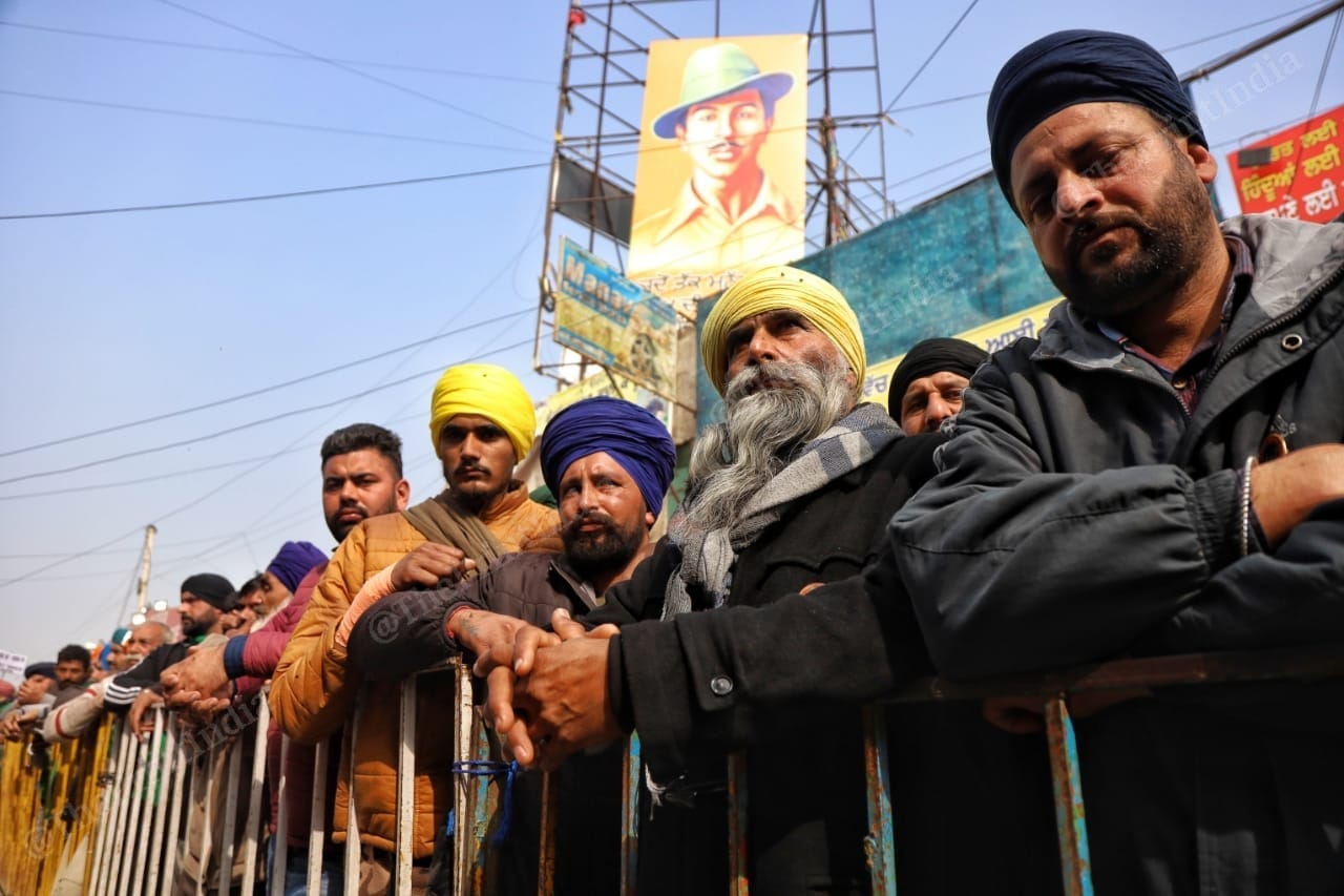 An image of freedom fighter Bhagat Singh at one of the farmer protest sites, at Singhu border | Manisha Mondal | ThePrint