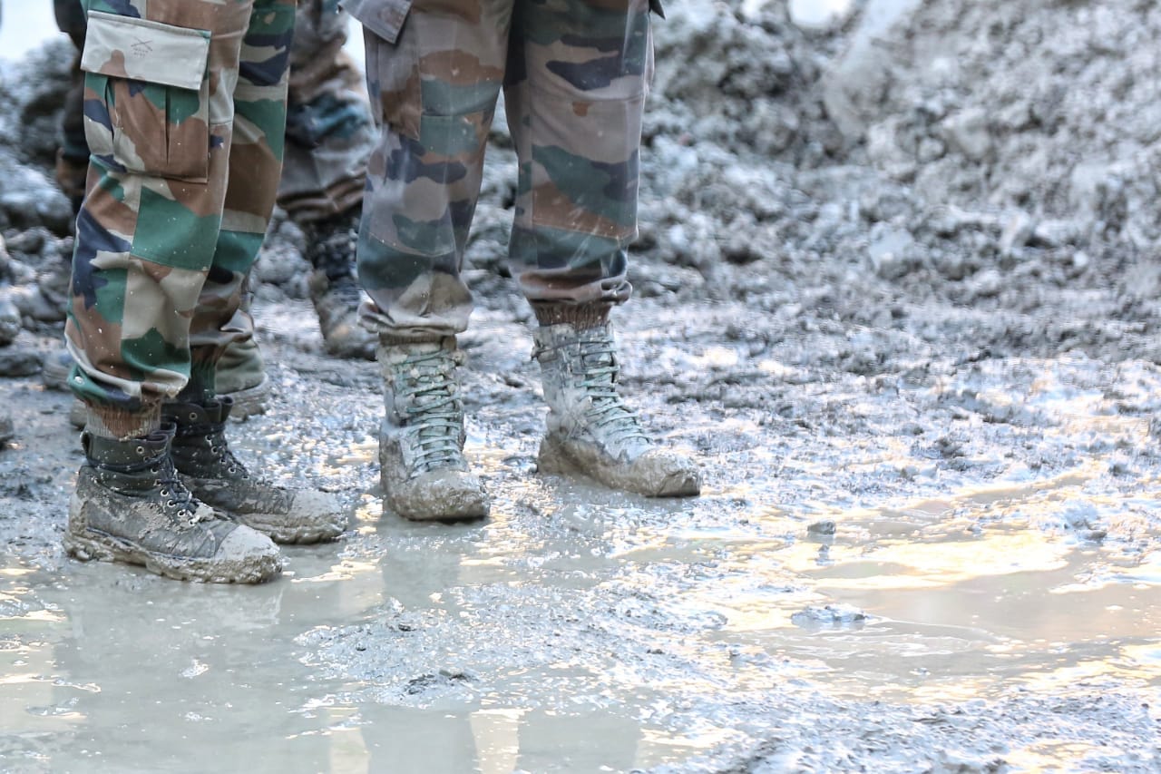 Officials have been working under dangerous circumstances | Photo: Suraj Singh Bisht | ThePrint