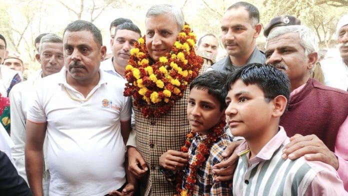 Haryana Agriculture Minister Jai Parkash Dalal (centre) | Facebook/Jai Parkash Dalal