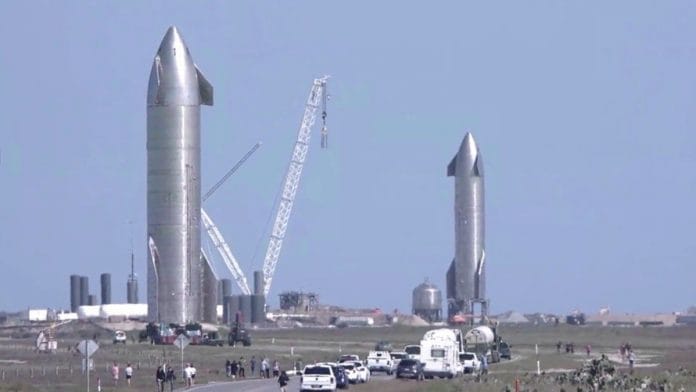 A file photo of Starship SN9 and SN10. | Photo: Twitter/@elonmusk