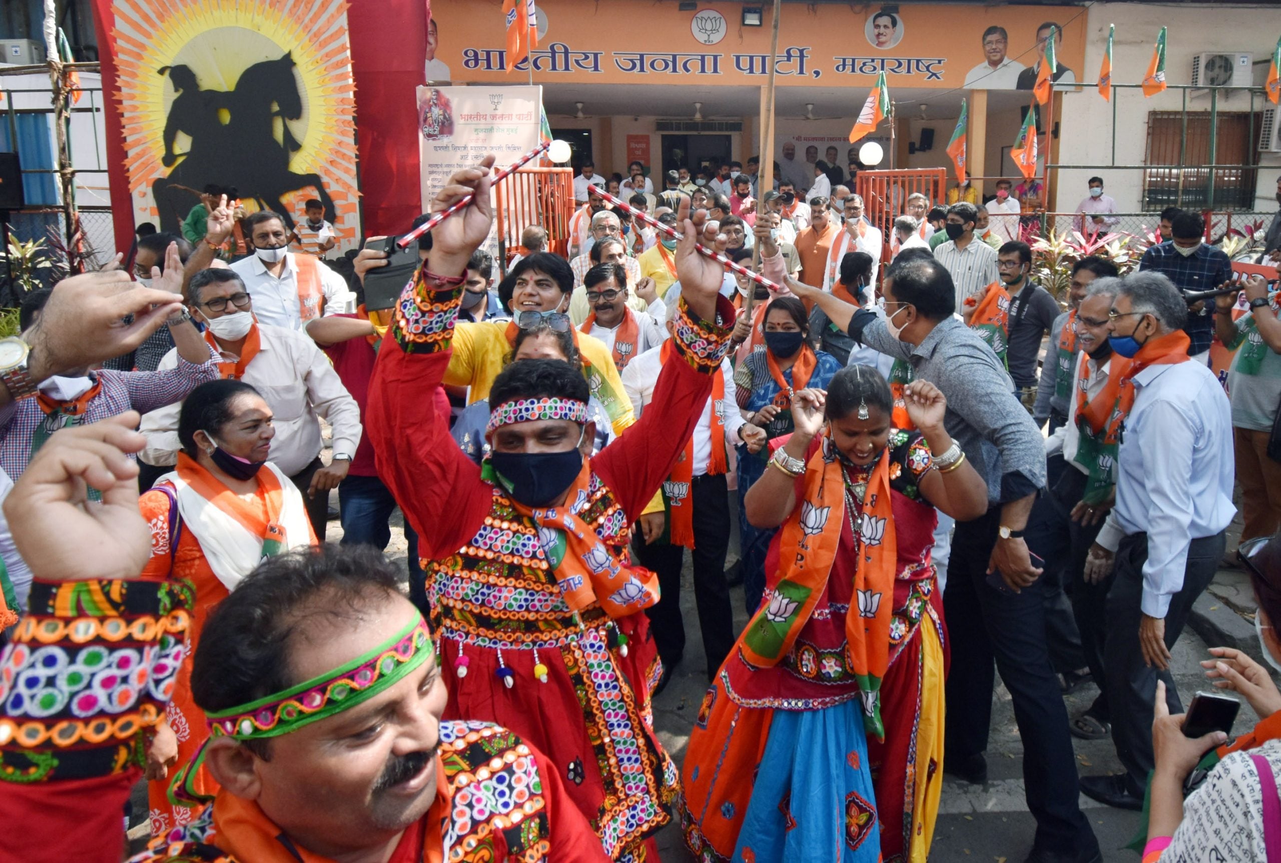 BJP heads towards big victory in second phase of Gujarat local body polls