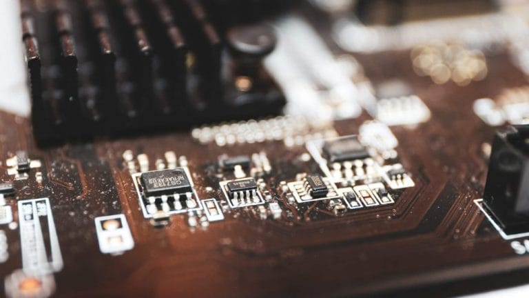 Xbox to graphics card, the world is running out of semiconductors in 2021