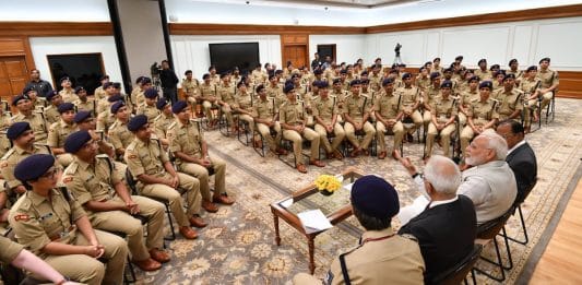 Representational image | Narendra Modi with 2018 batch of IPS officers | Twitter