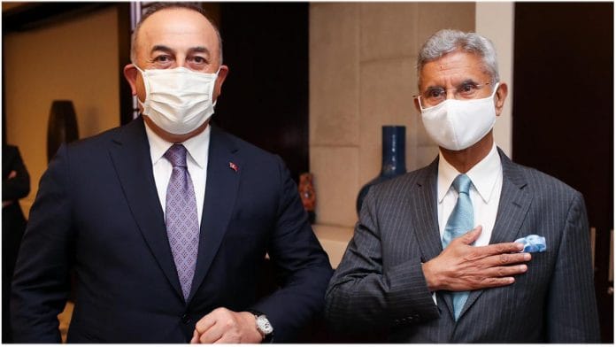 External Affairs Minister S. Jaishankar (right) and his Turkish counterpart Mevlüt Çavuşoğlu during their meeting at Dushanbe, Tajikistan, on 29 March | Twitter/@MevlutCavusoglu