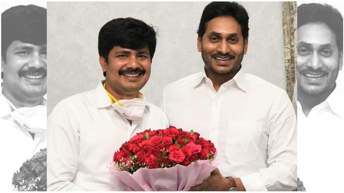 Newly-elected Tirupati MP Maddila Gurumoorthy (left) with Chief Minister Y.S. Jaganmohan Reddy | Twitter/@YSRCParty