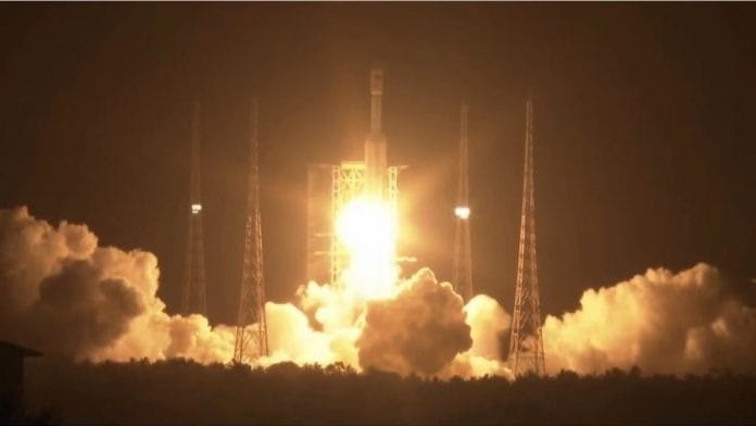 China's Tianzhou-2 cargo spacecraft lift off on 29 May. | Photo: Twitter/@JasonXie1977