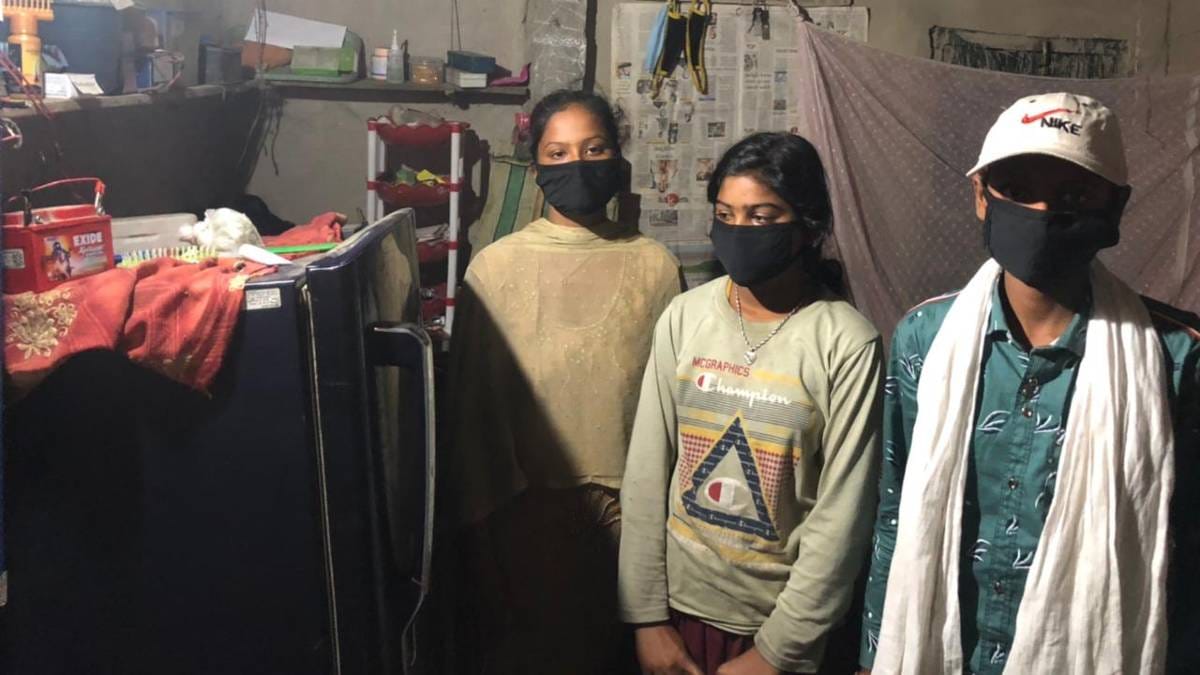 The three siblings at home after their parents' death | Jyoti Yadav | ThePrint