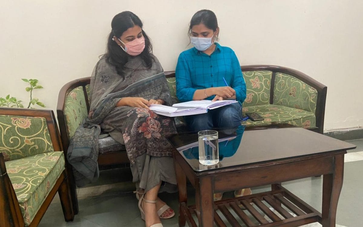 (From left) Jasleen Singh Bhullar, extra assistant commissioner, Patiala, with Dr Ekta | Photo: Reeti Agarwal/ThePrint