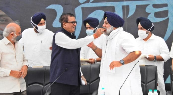 BSP MP Satish Mishra (third from left) with SAD chief Sukhbir Singh Badal in Chandigarh Saturday | Twitter/@officeofssbadal