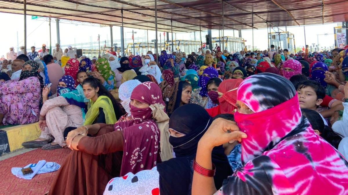 women at Khatkar toll plaza