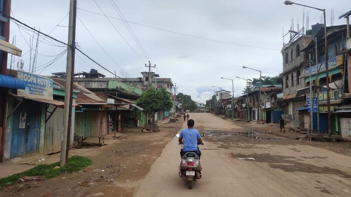 Moreh town under lockdown | Photo: Simrin Sirur/ThePrint