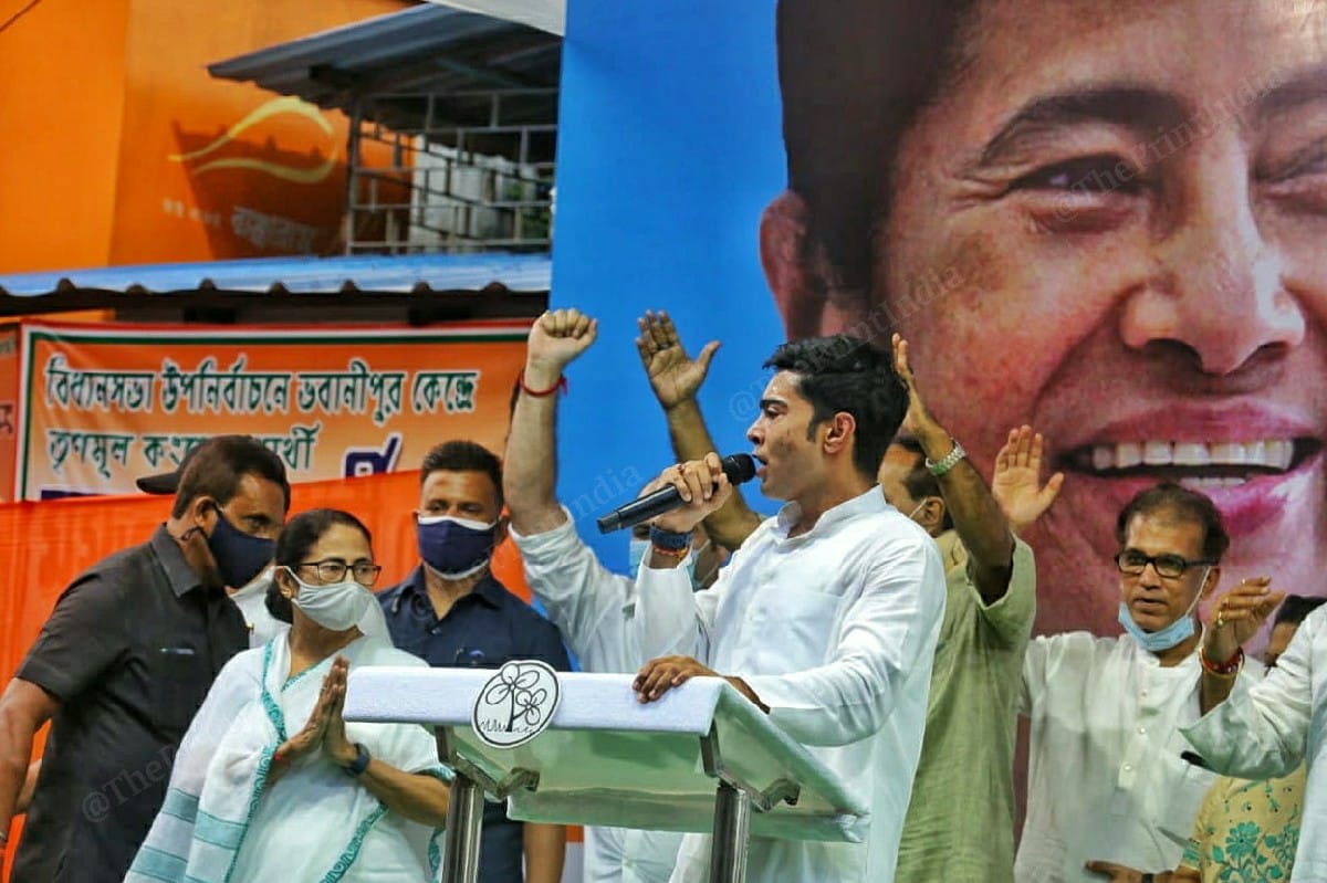 Mamata Banerjee, nephew Abhishek Banerjee address the crowd | Photo: Praveen Jain | ThePrint