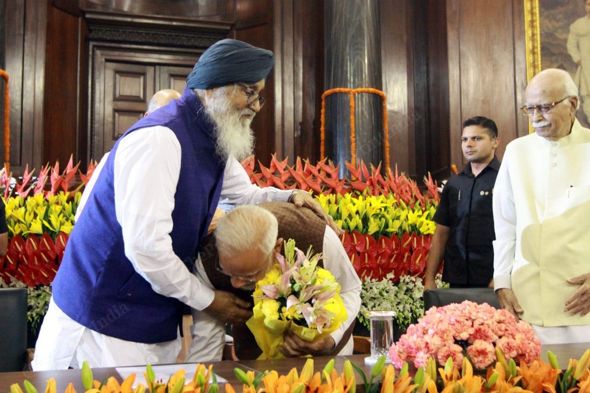 PM Modi greets Akali Dal patron Parkash Singh Badal at the parliamentary meeting | Photo: Praveen Jain | ThePrint