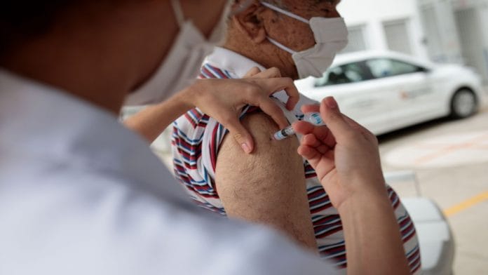 A vaccination site in Sao Paulo, Brazil, on Monday, Sept. 6, 2021 | Photo: Patricia Monteiro/Bloomberg