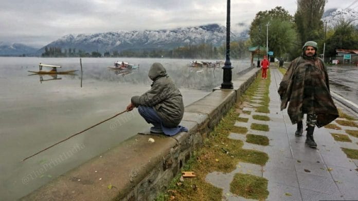 Representational image of security personnel in Kashmir | Praveen Jain | ThePrint