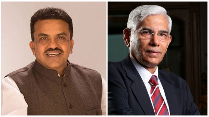 File image of Congress leader Sanjay Nirupam (L) and former CAG Vinod Rai