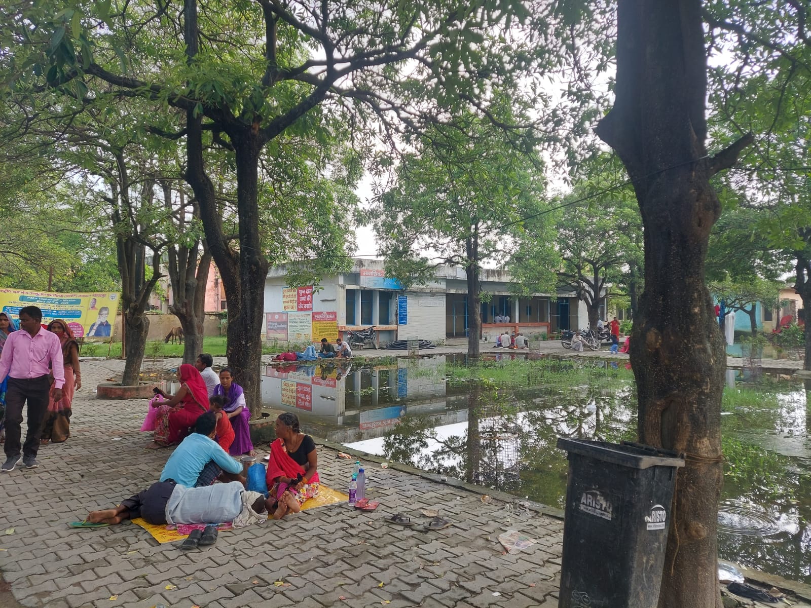 Water-logging at the premises of the BRD Medical College in Gorakhpur | Photo: Unnati Sharma/ThePrint