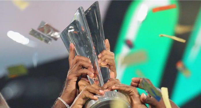 The ICC Men's T20 World Cup trophy | Twitter/@T20WorldCup