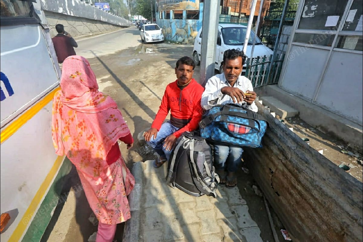 Migrant workers are fleeing Kashmir in light of the killings this month | Praveen Jain | ThePrint