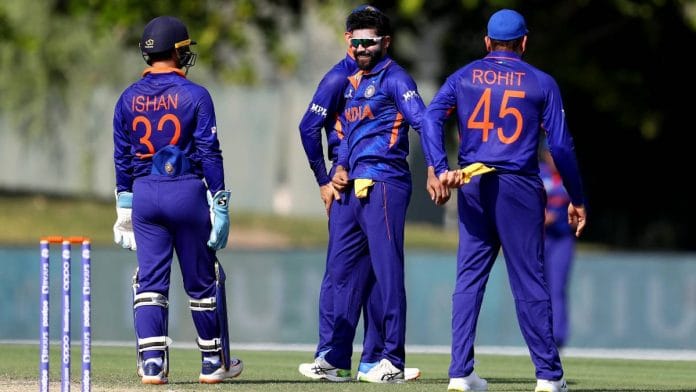 Ravindra Jadeja celebrates the wicket of Aaron Finch during the India-Australia warm-up match Wednesday prior to the ICC Men's T20 World Cup. | ANI