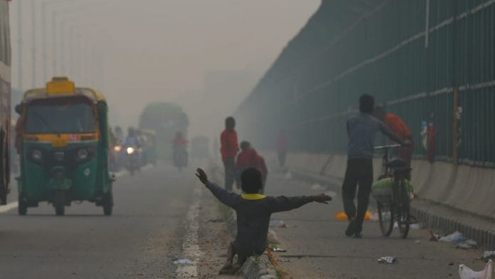 Thick smog in Delhi the day after Diwali 2021 | Suraj Singh Bisht | ThePrint
