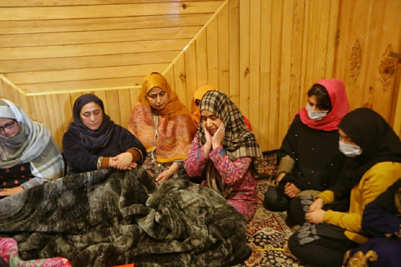 Altaf Bhatt's neice Saima Bhatt (in the middle). | Photo: Praveen Jain/ThePrint