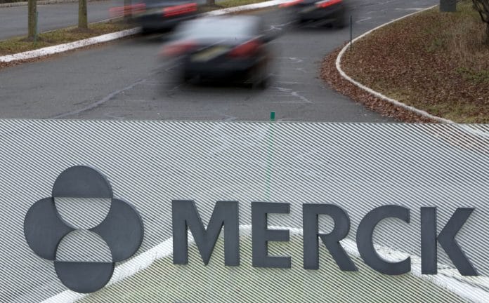 Vehicles enter the campus of Merck headquarters in Whitehouse Station, New Jersey, US | Photo: Emile Wamsteker | Bloomberg