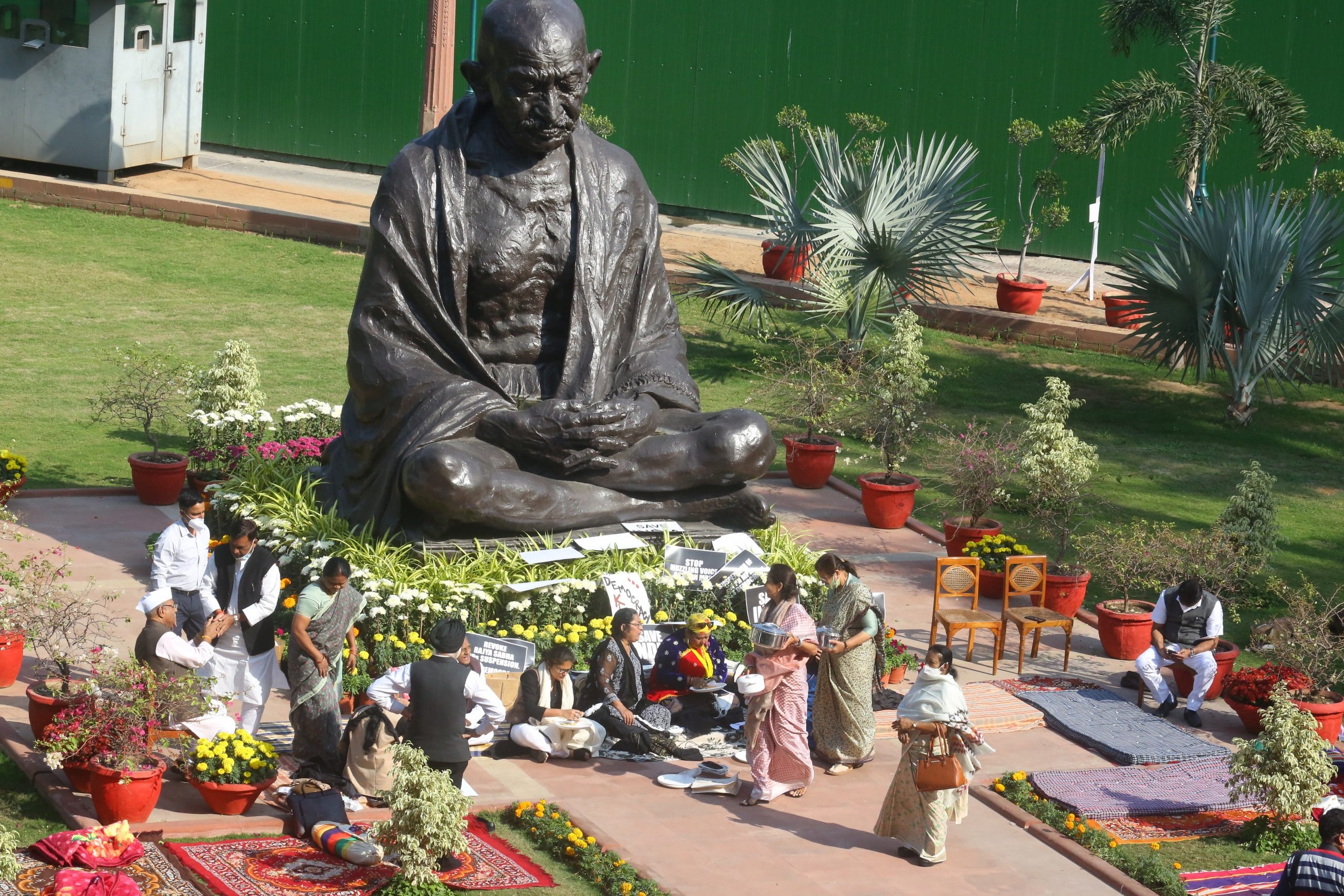 Nationalist Congress Party leader Supriya Sule offers lunch to the suspended Rajya Sabha MPs sitting on protest | Photo: Praveen Jain | ThePrint