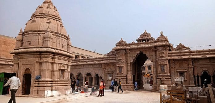 Kashi-Vishwanath temple