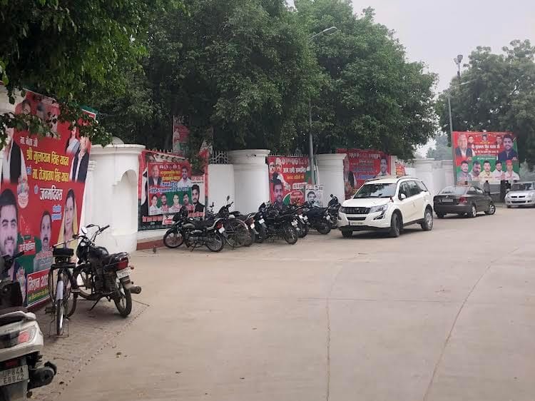 Outside the Yadav family kothi in Saifai | Photo: Jyoti Yadav/ThePrint