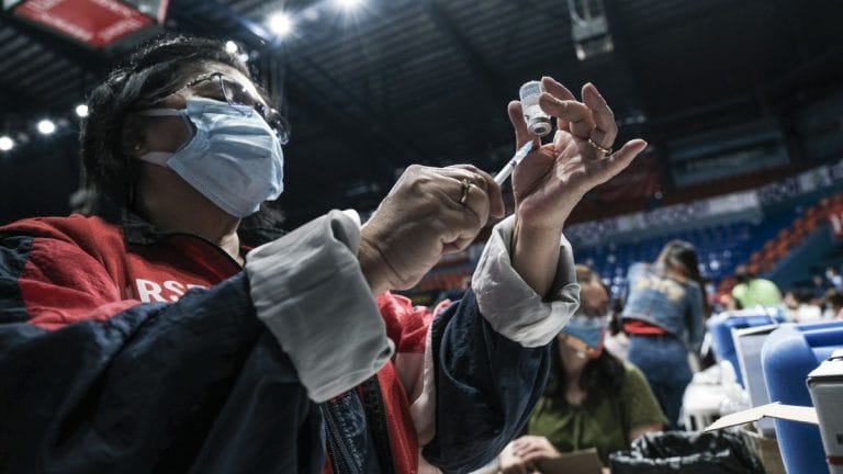 Covid-19 has changed our future. Here are six key issues of global healthcare in 2022