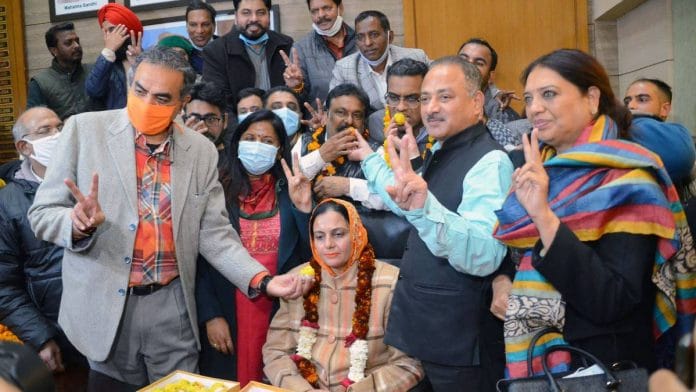 Newly elected mayor of Chandigarh, Sarabjit Kaur (seated) with BJP leaders and councillors Saturday | ANI