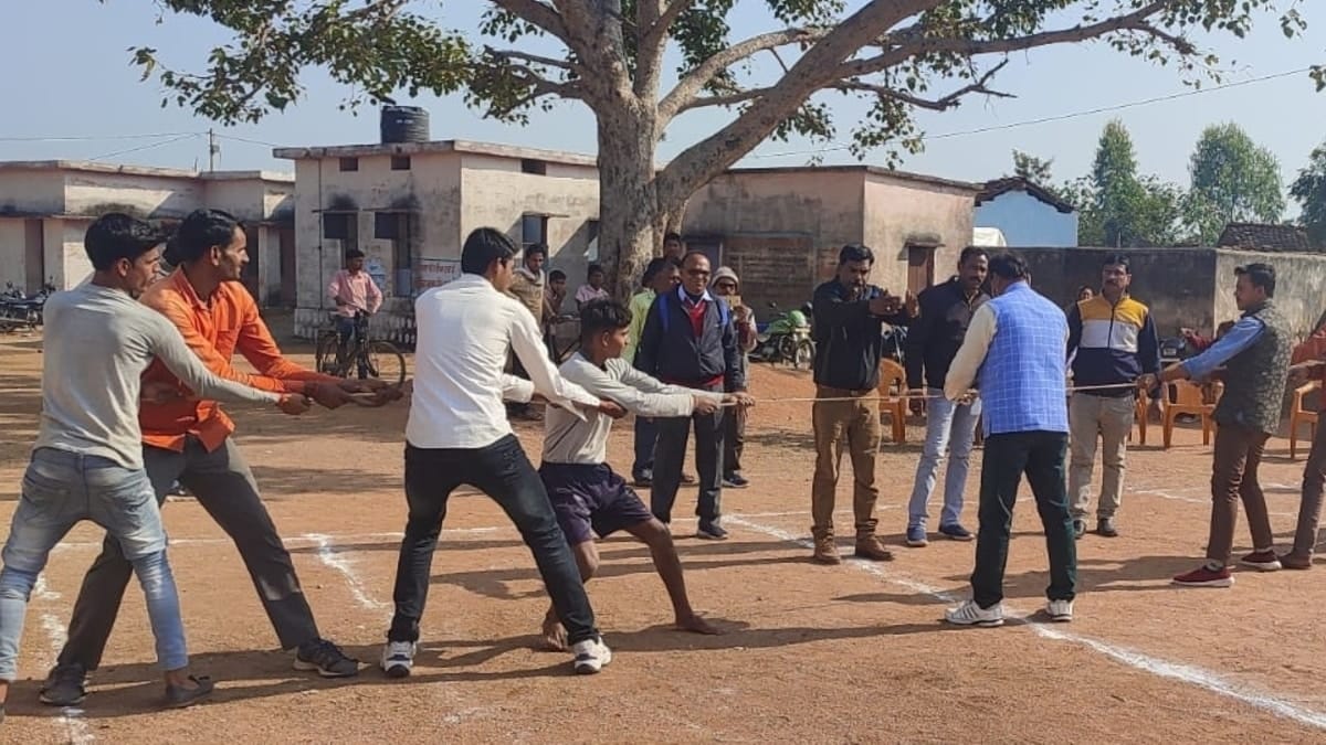 Activities organised by volunteers in Niwari, Madhya Pradesh. | Photo: Anupriya Chatterjee/ThePrint