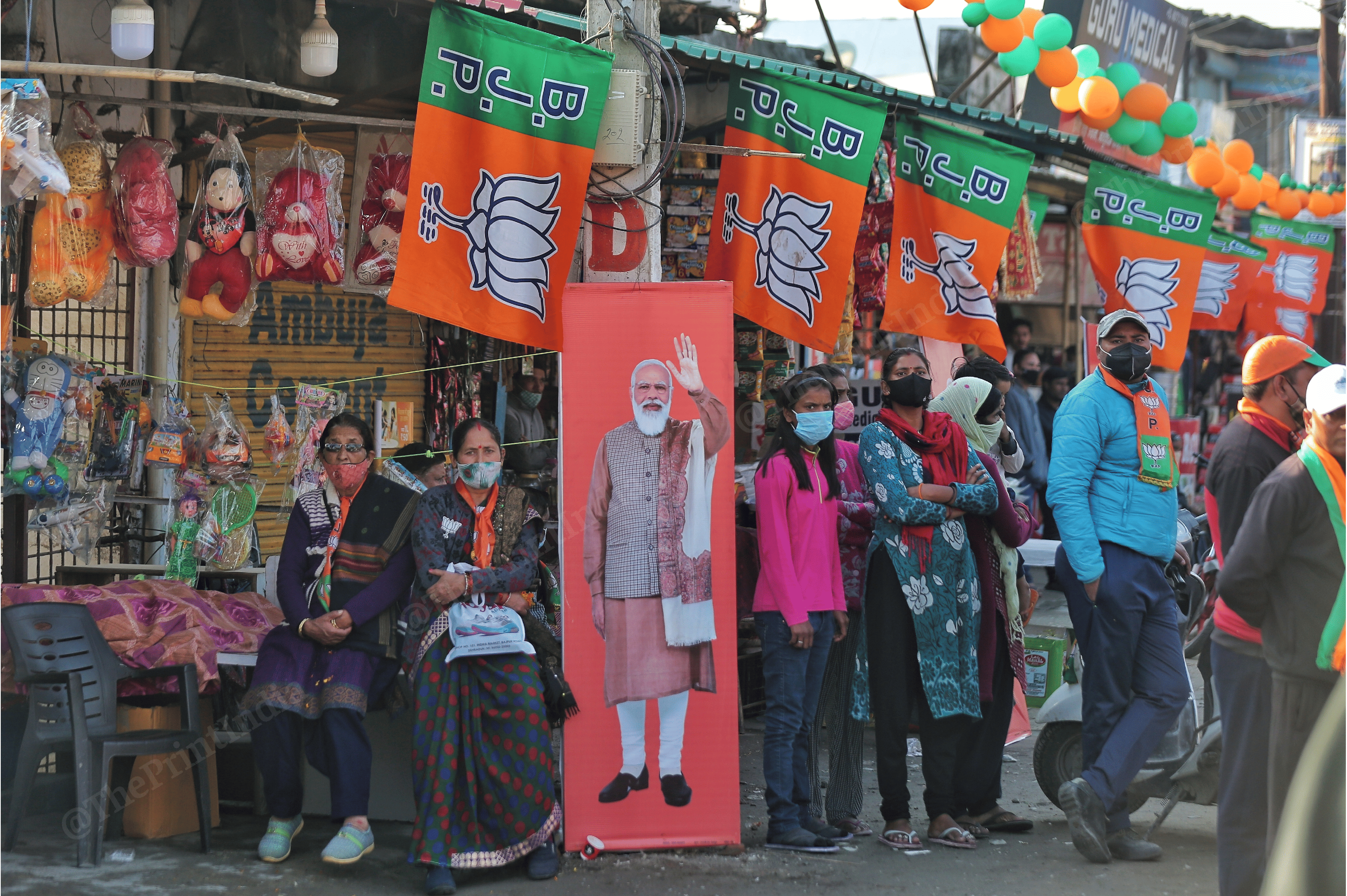 Uttarakhand markets and roads were seen decorated with flags and balloons | Photo: Suraj Singh Bisht | ThePrint