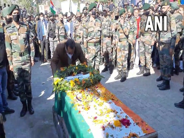 J-K: MoS Jitendra Singh lays wreath to rifleman Arun Kattal, who died after avalanche in Arunachal