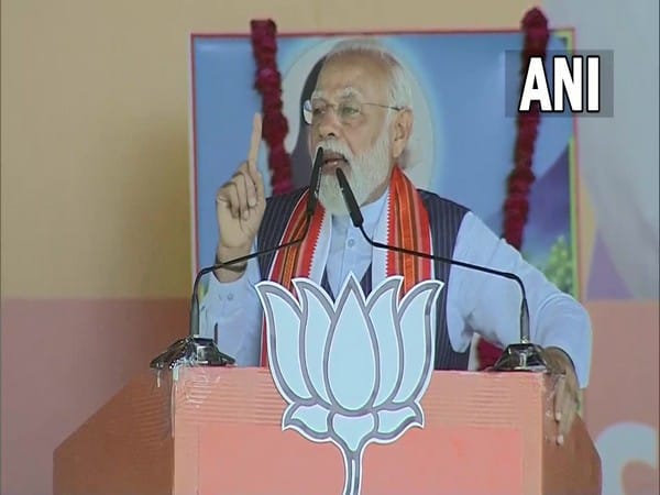 Previous rules in UP didn't like Sant Ravidas, BJP govt follows his principles: PM Modi