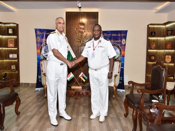 India's Chief of Naval Staff meets Mozambique counterpart