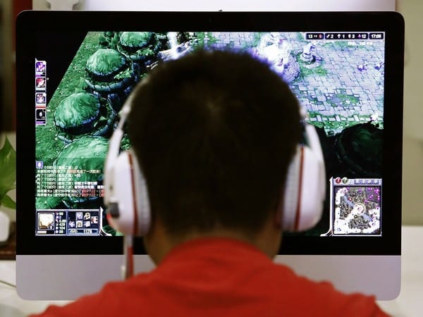 Despite tough rules, China's online gaming thriving among underage players