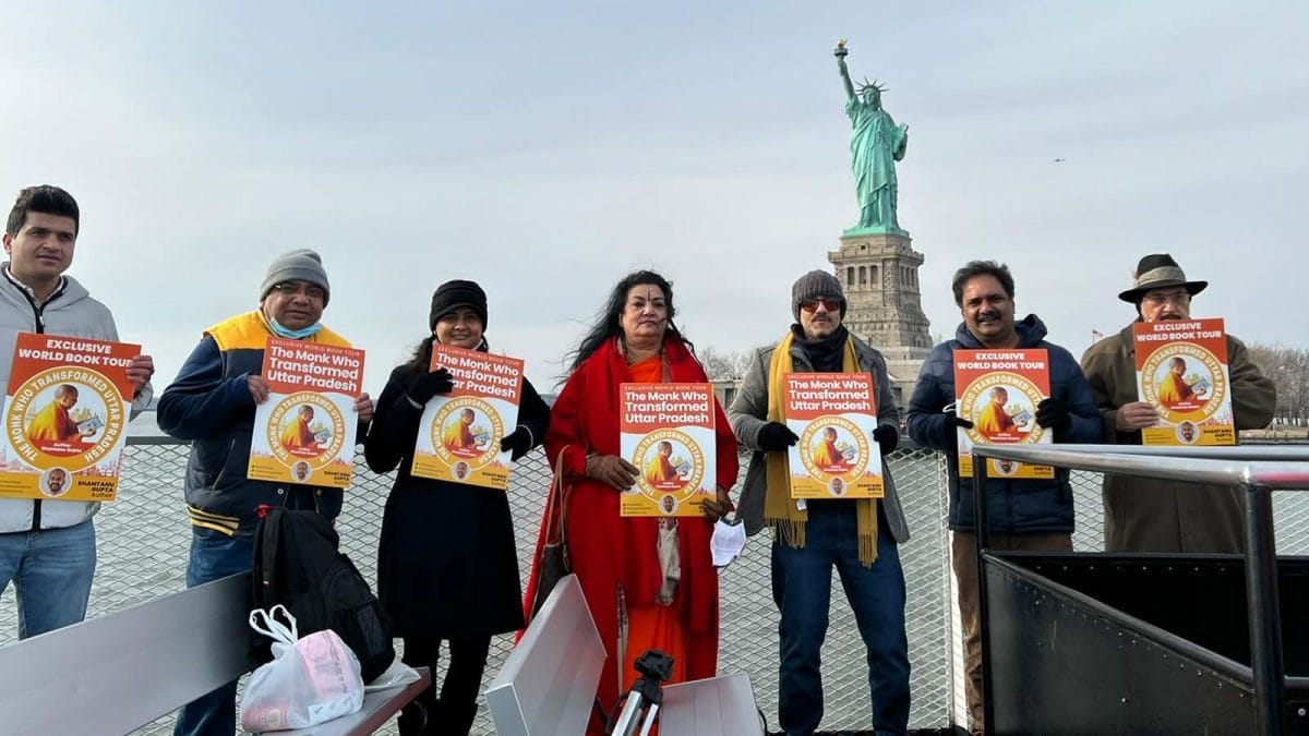 Author of Yogi Adityanath's biographer, Shantanu Gupta with NRI groups. | Photo Credit: Special Arrangement