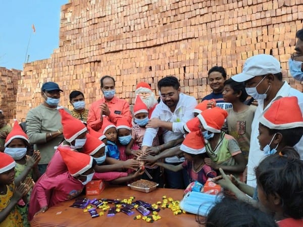 Kuntal Ghosh, a young social worker and entrepreneur, starts an NGO Sobuj Sangi, to help poor and needy people in Eastern India