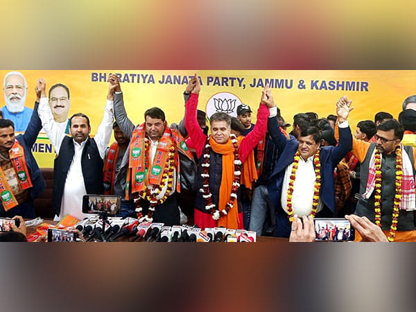 Ghulam Nabi Azad's nephew joins BJP, says he was deeply hurt over disrespect of his uncle by Congress leadership 