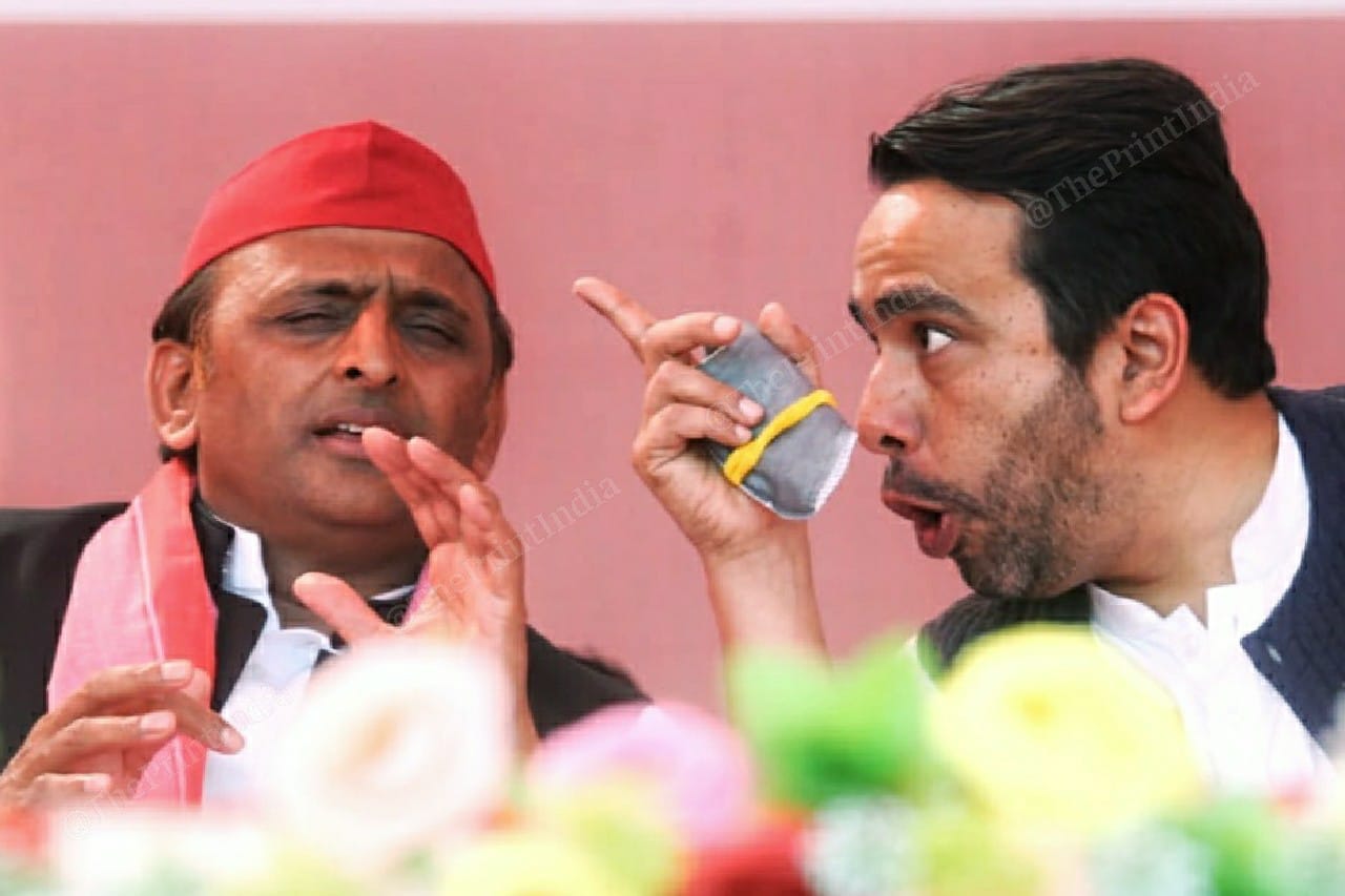 SP leader Akhilesh Yadav and Rashtriya Lok Dal's Jayant Chaudhary at the rally | Photo: Praveen Jain | ThePrint