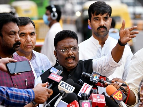 Telangana: Congress flays govt for alleged removal of doctors from TIMS