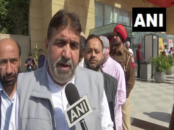 AAP MLA accuses Congress of 'looting' Punjab for funding UP Assembly polls, terms party as 'private limited firm'