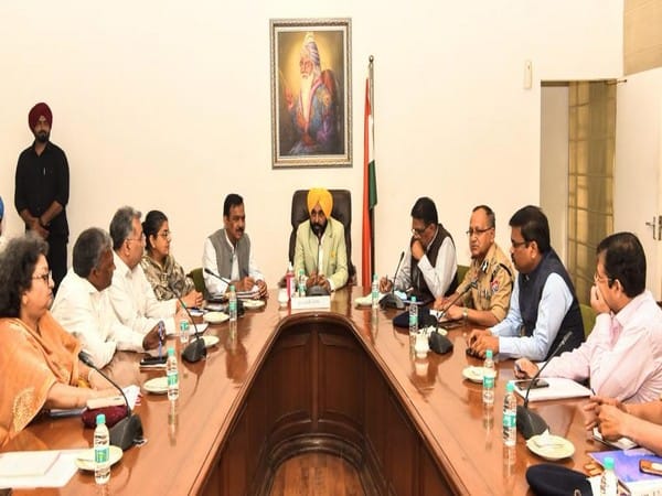 Bhagwant Mann chairs first meeting as CM, urges officials to make state 'real Punjab', not London, Paris