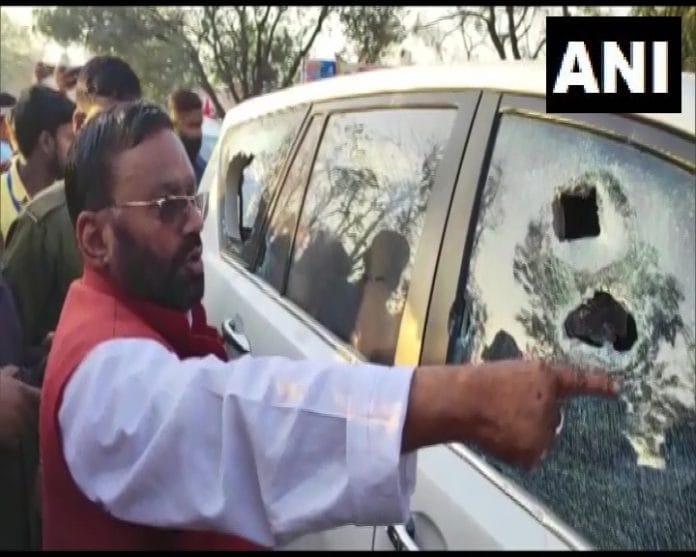 Swami Prasad Maurya says his convoy 'attacked' by BJP workers, Akhilesh Yadav condemns incident