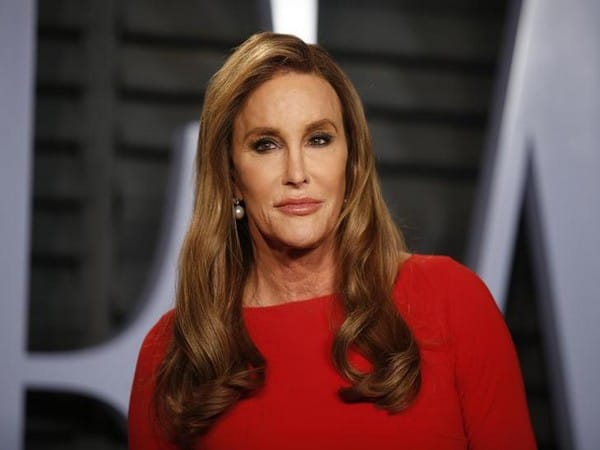 Caitlyn Jenner to host boxing event