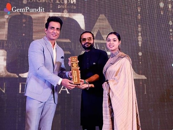 GemPundit, A leading online gemstone & jewellery provider - Winner of the most prestigious IFA Award 2021