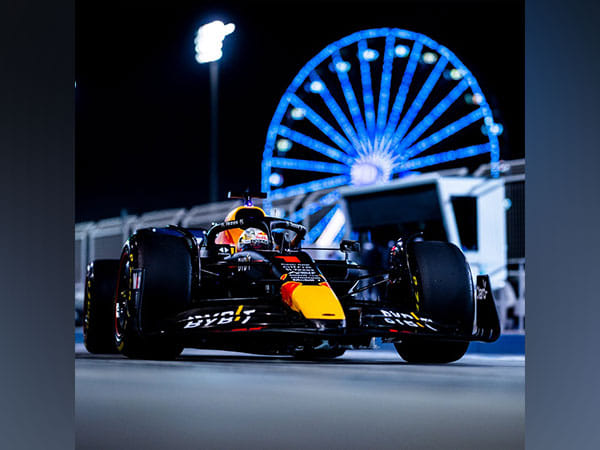F1 champ Verstappen ahead of Ferraris in Bahrain GP practice