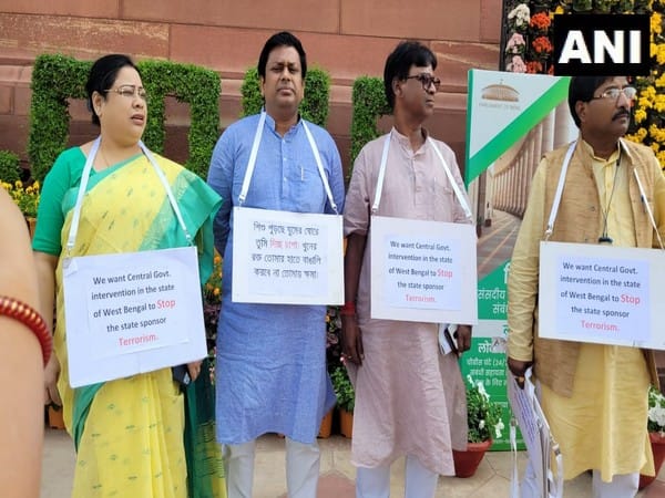 West Bengal BJP MPs stage protest in Parliament over Birbhum incident 